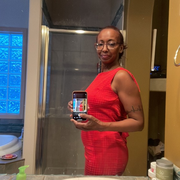 Unique sexy red dress for date night etc. Donโt let this beauty pass you by ๐ - Picture 5 of 7